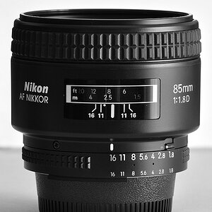 AF Nikkor 85 f/1.8D