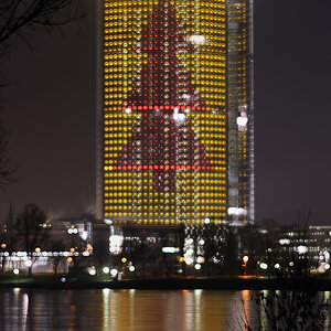 Post Tower im Advent Doppelbelichtung