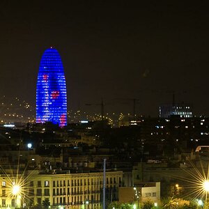 Hochhaus in Barcelona
Liebevoll genannt "El Dildo"
