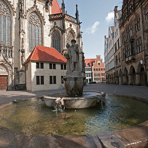 Brunnen in Münster neben der Lambertikirche