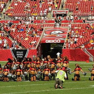 Bucs Cheerleader