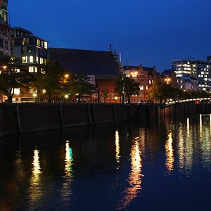 Blick auf das Spiegelhaus