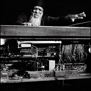 Dr. Lonnie Smith 2