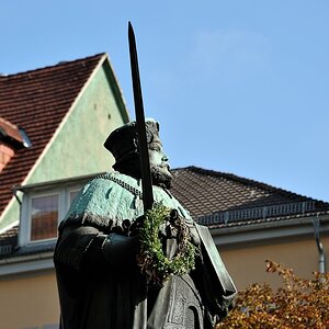 Kamera: D700
Brennweite: 135 mm
Blende: F6.3
Belichtungszeit: 1/500
ISO-Wert: 200
