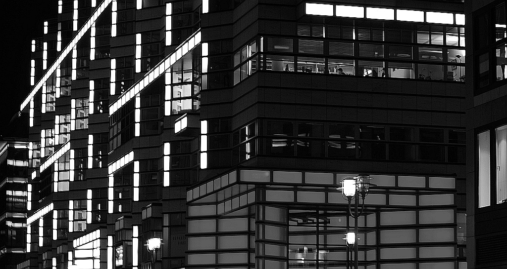Überstunden
DSC 7232a web
http://www.nikon-fotografie.de/vbulletin/1585328-post9252.html