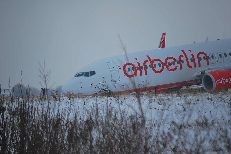 03.01.2010 Flughafen Dortmund Air Berlin 029