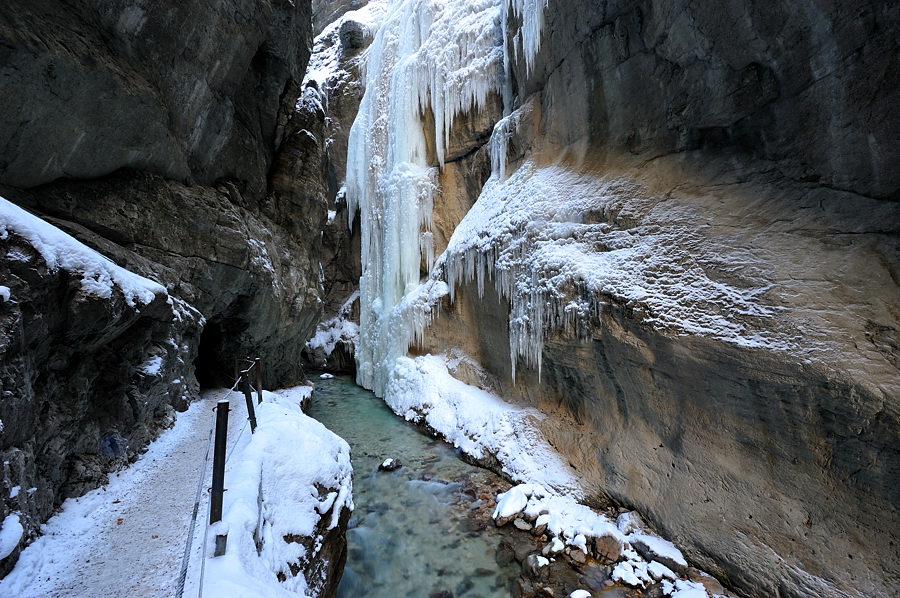 05 20100114 112414 partnachklamm