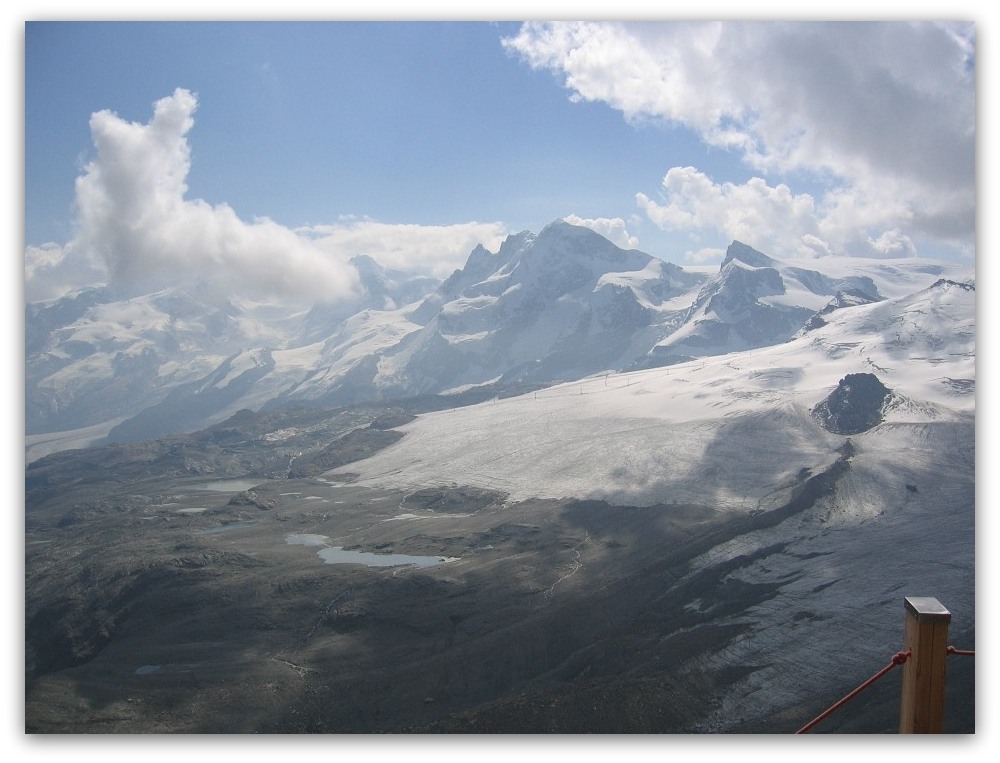050902 Matterhorn 145
Canon IXUS 500
