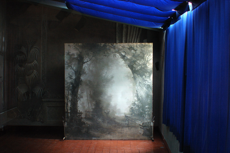 100723 museum 13 800 NF249