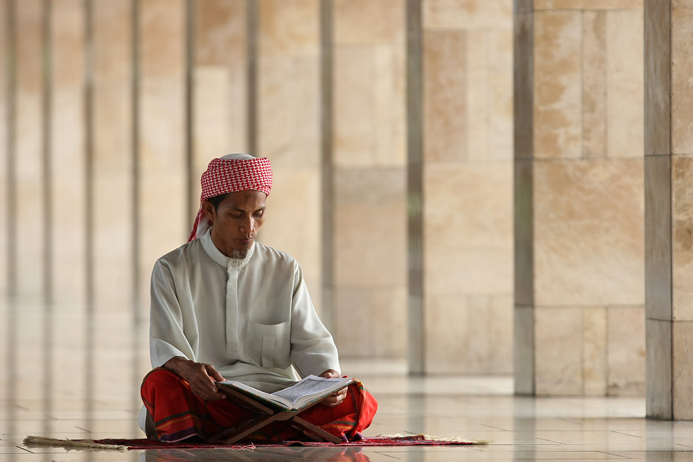 11 06 04Istiqlal0109