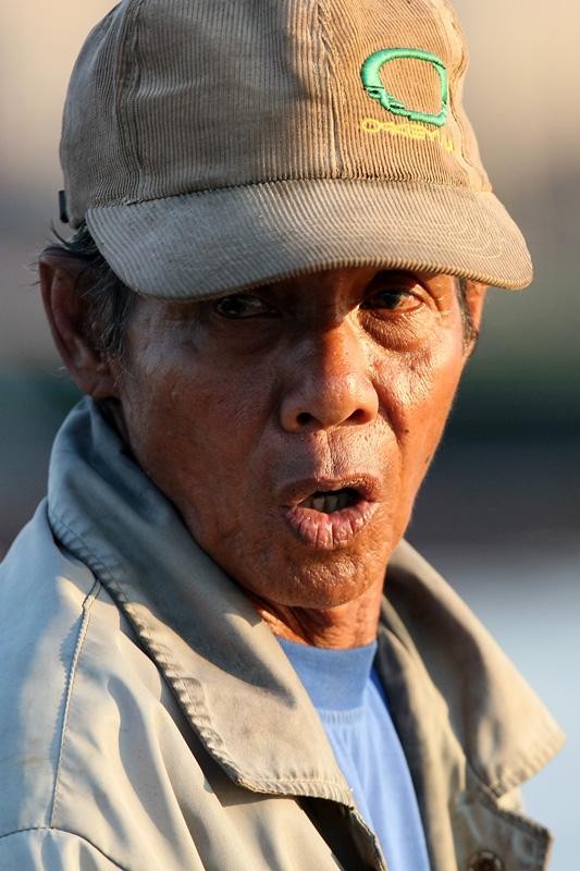 11 06 12Borneo000308