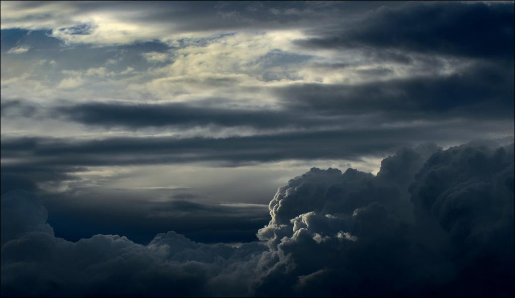 11.6.12 wolkenbild 2W