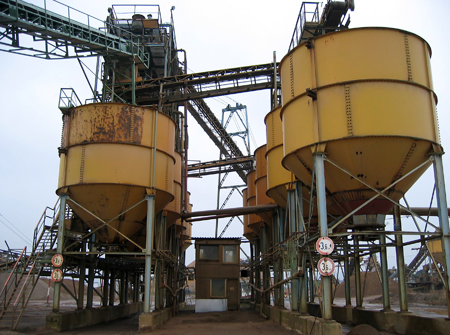 112 1221neu900
