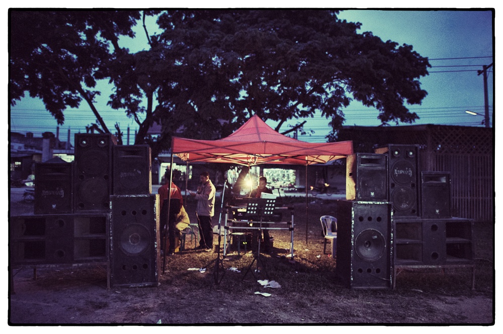 121231MuangSing 2 Snapseed