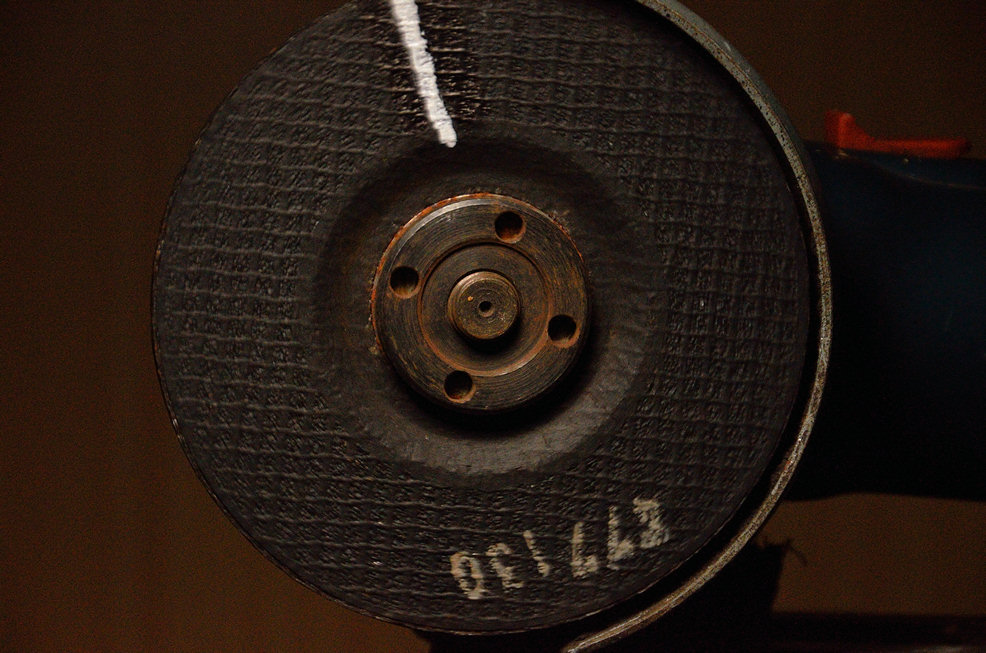 13
Kurzzeitblitz 0,068µF / 3kV
1/250s f/8
ISO 3200