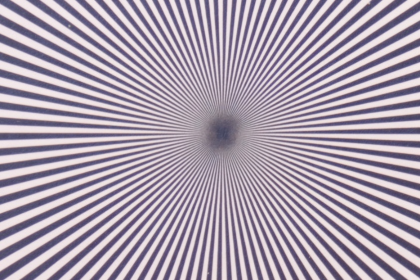 18-300, Brennweite 105mm, Blende 5.6
