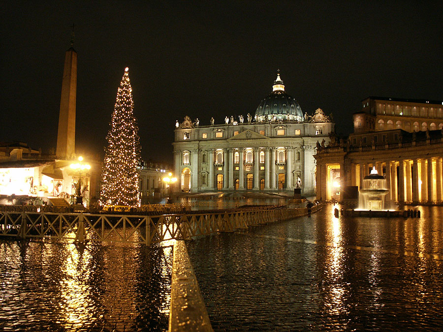 2003 Rom   Petersplatz bei Nacht2