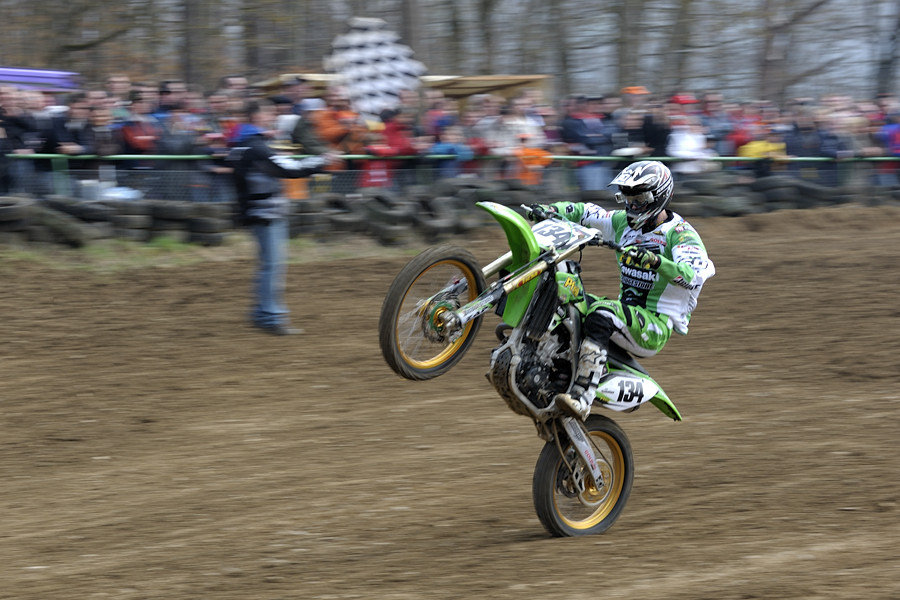20090405 132306 Motocross Schnai 04
