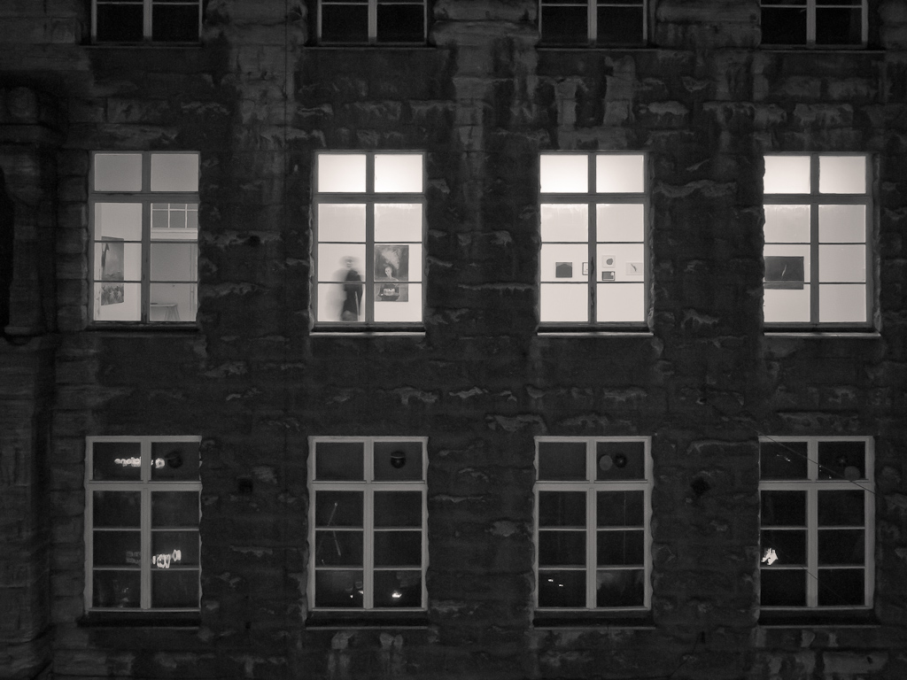 20101114 01 2