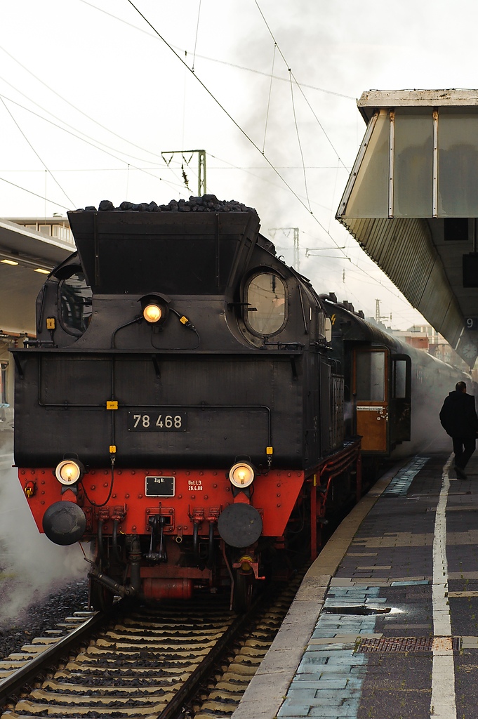 20111218 2070 [NIKON D3] 70 mm,1 250 Sek. bei ƒ   5,0