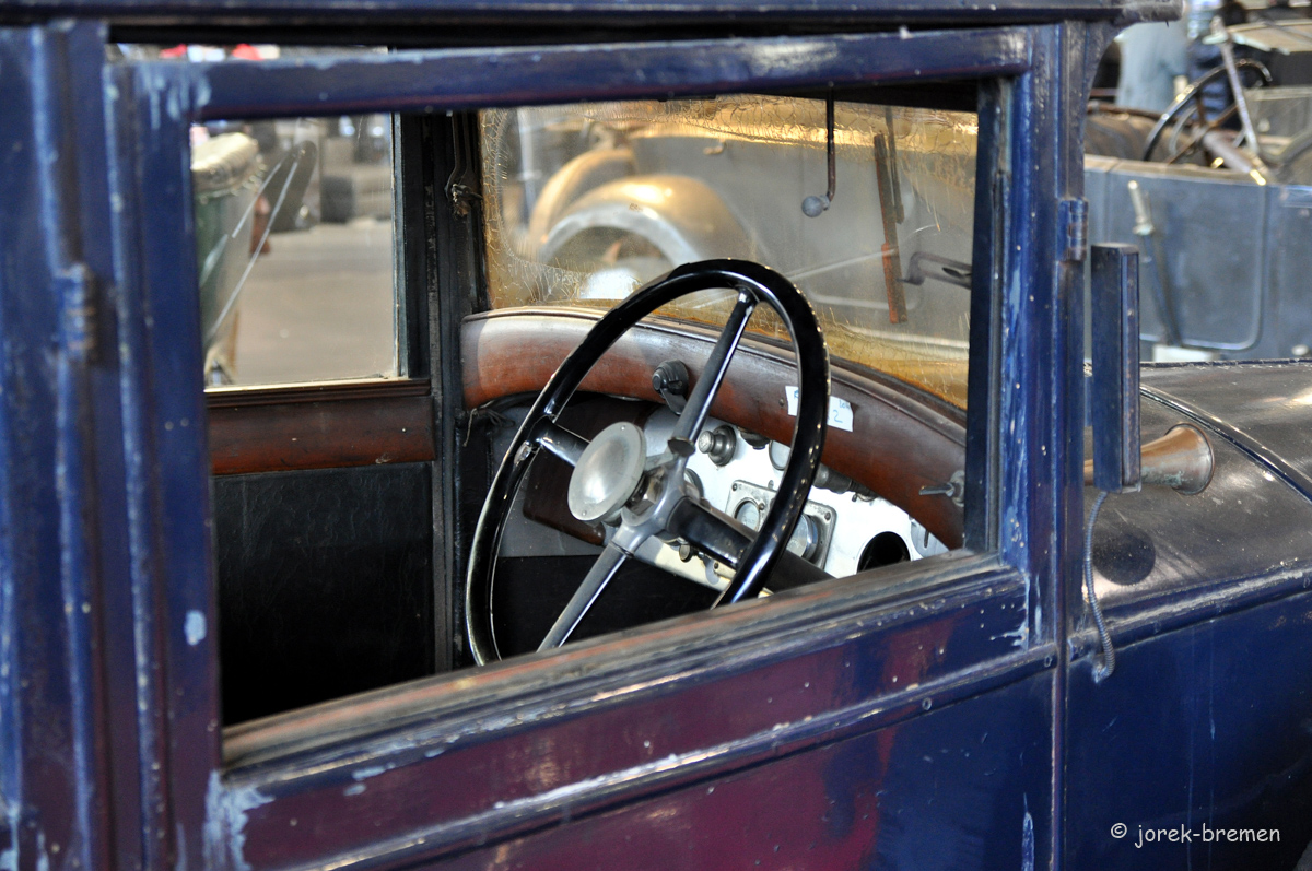20120203-HB-Classic-1202-088.jpg