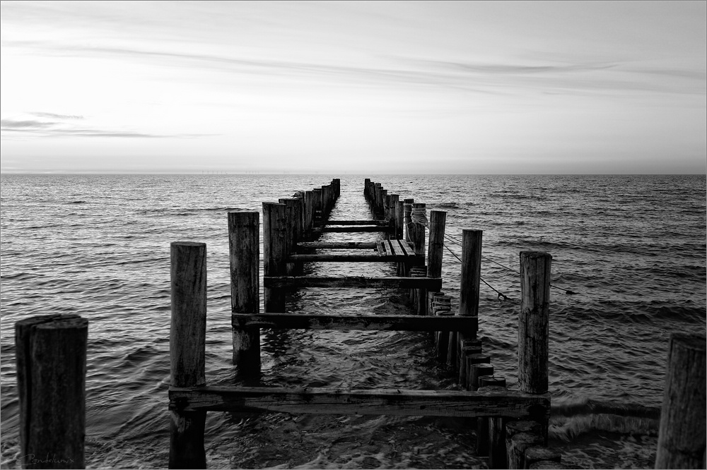 2014 05 26 21 38 00   9876   Zingst B+W