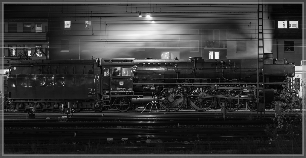 20141213 0986 [E M1] 70 mm,2,0 Sek. bei ƒ   2,8