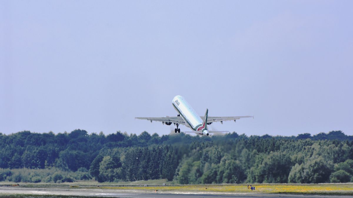 20180715 Boeing737 Start 72D1680 1200