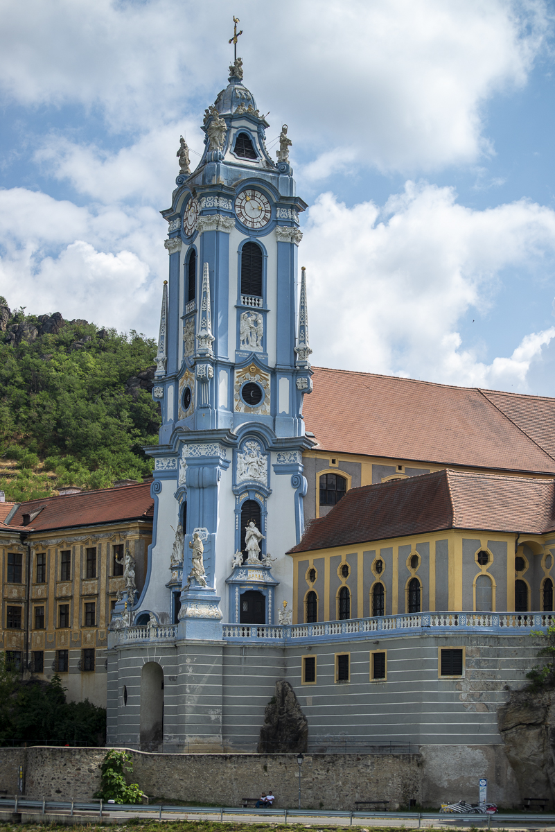 20190802 wowarich.jpg