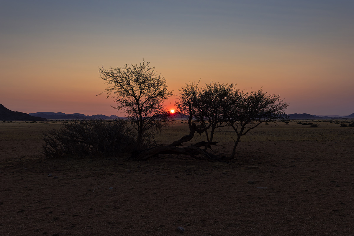 2025-09-18 70 Camp Sossus Sunset.jpg