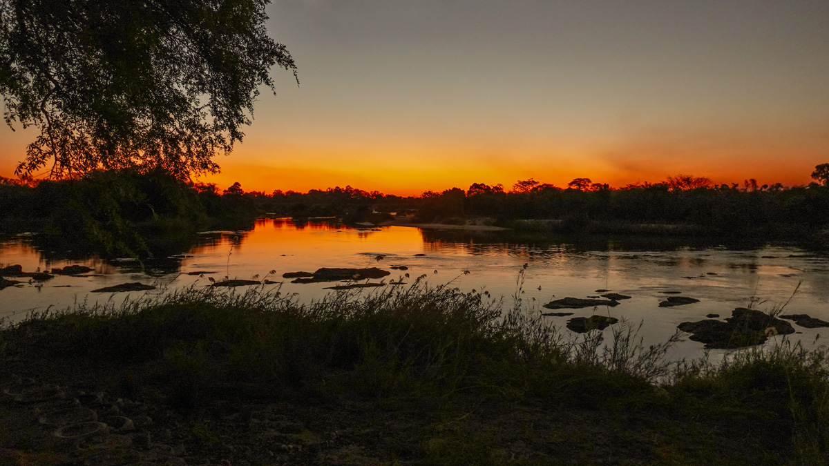 2025-09-29 091 Sunset Over Okavango River.jpg