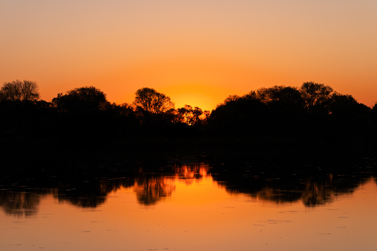2025-09-30 067 Sunset in the Okavango Delta.jpg