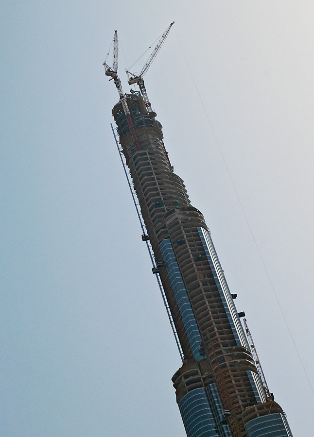2080427 2929 900 BurjDubai