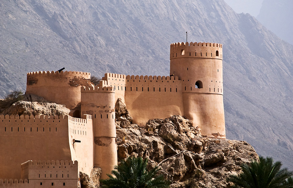 2080427 3182c Fort Nakhl