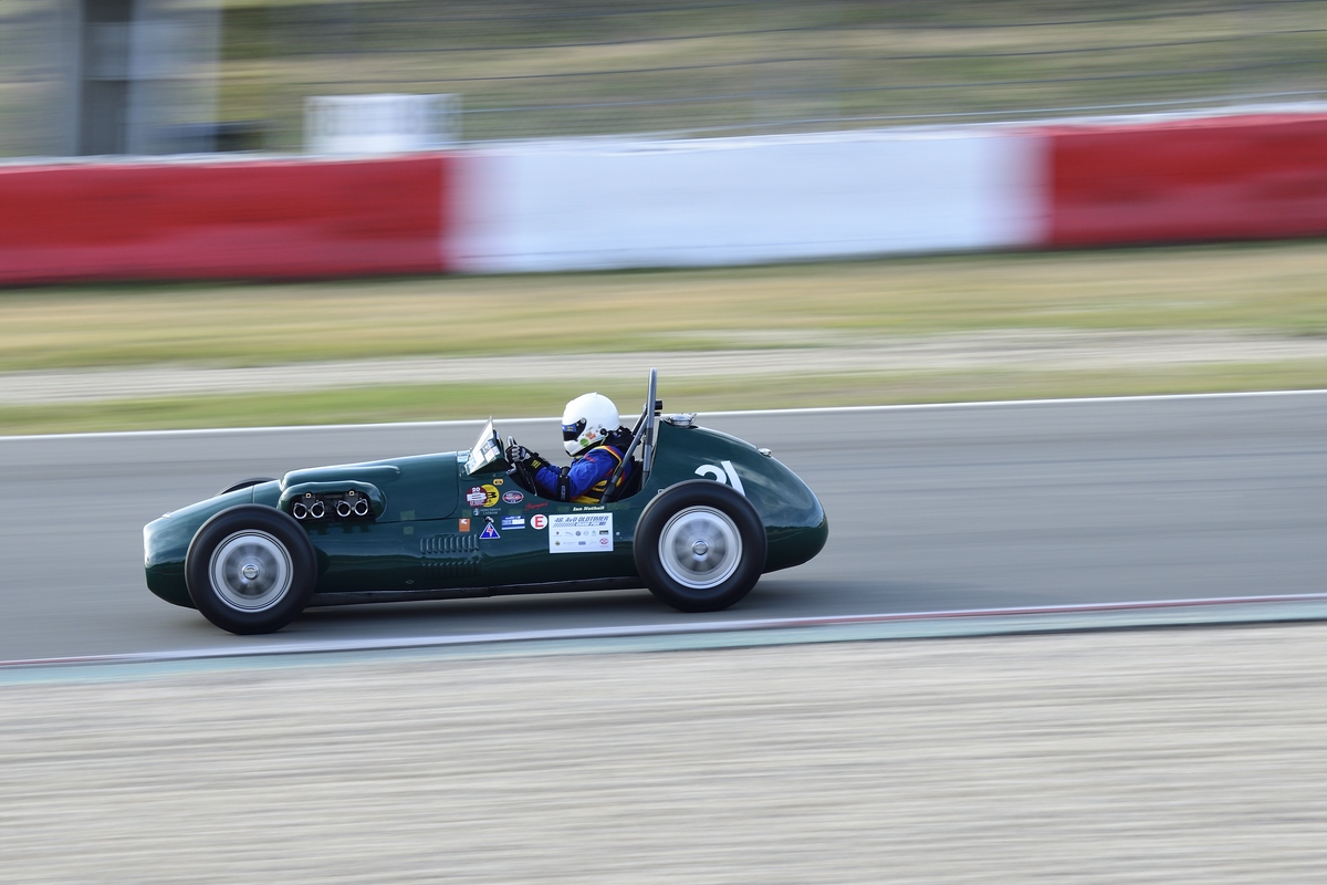 21 Alta F 2