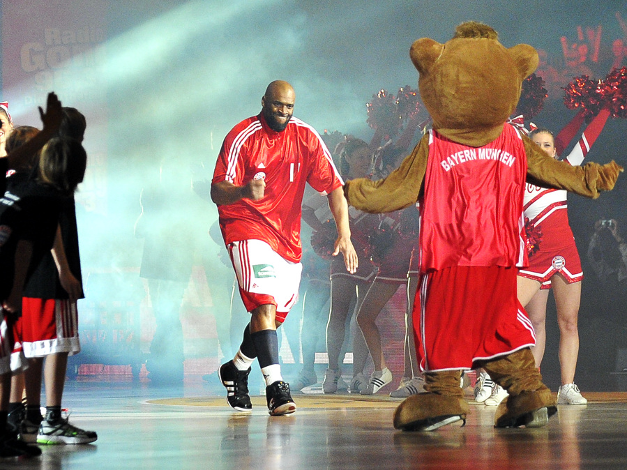 21