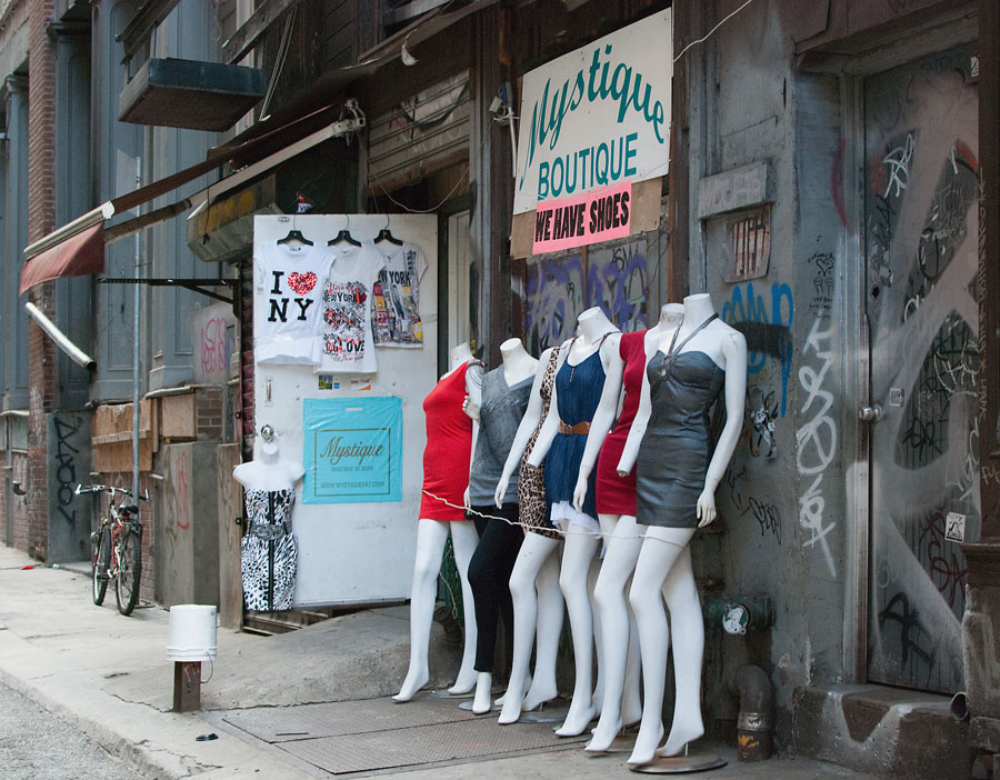 2101031 2537b MysticBoutique NYC 900h