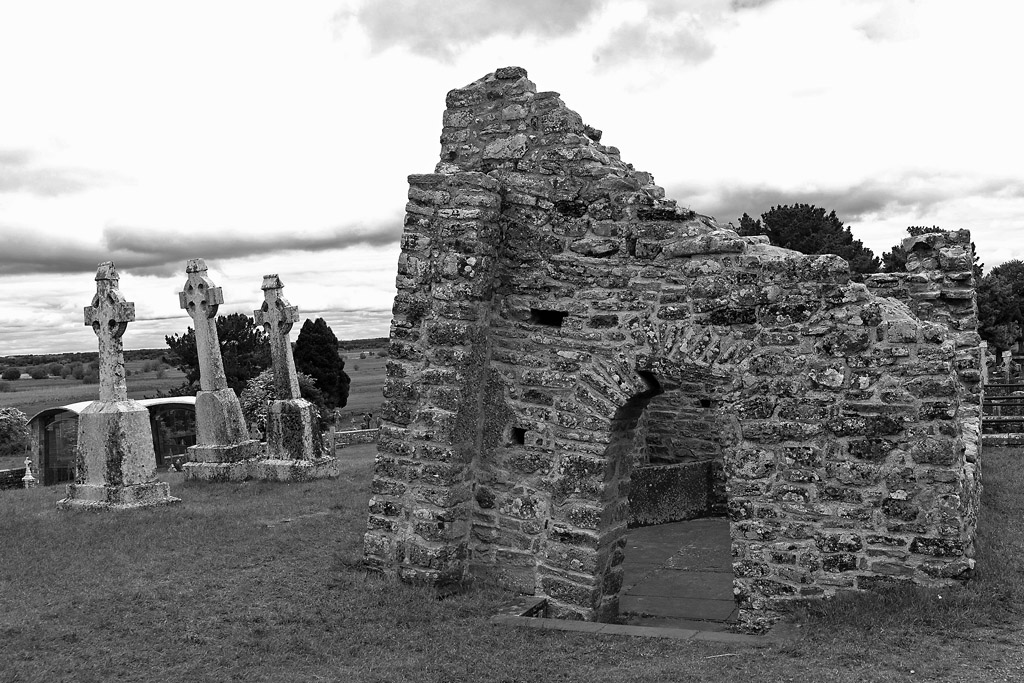 2130531 2302 sw Clonmacnoise 1024