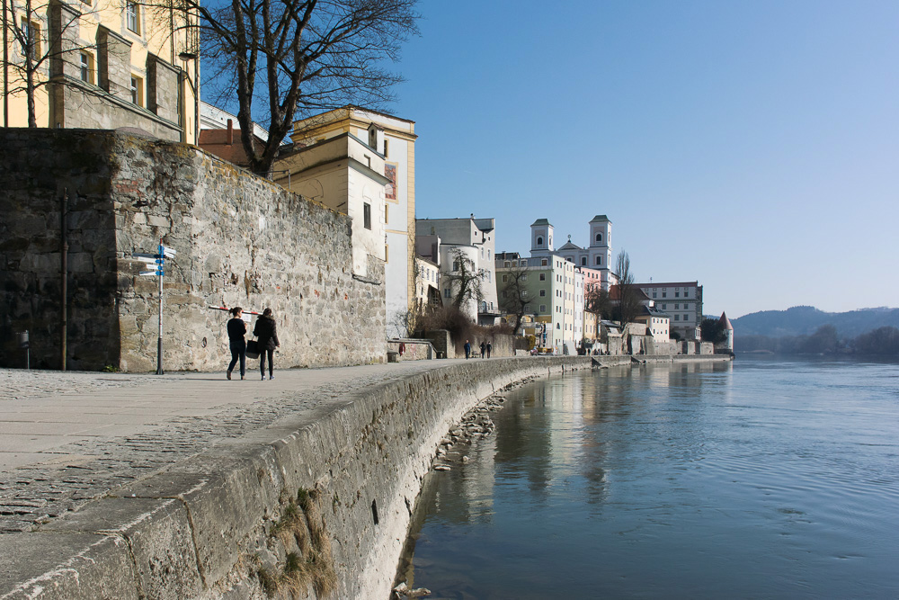 2150310 V3 3802 Passau