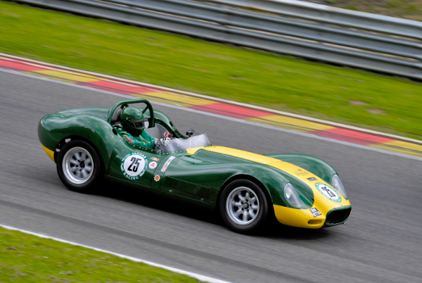 25 (Lister Jaguar