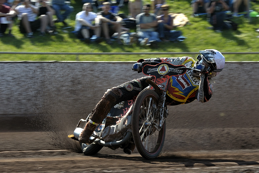 3 Speedway Pocking