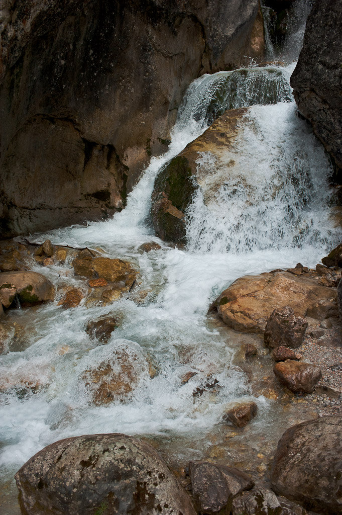 3 Sprudelndes Wasser