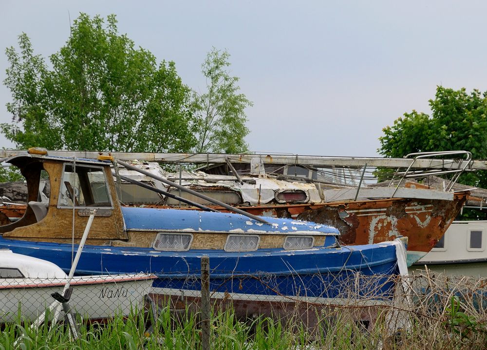 300 4642f: Lost Place ?