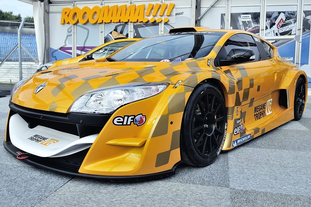 306