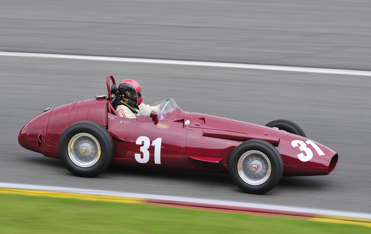 31 MASERATI 250F 2501/2523 1954