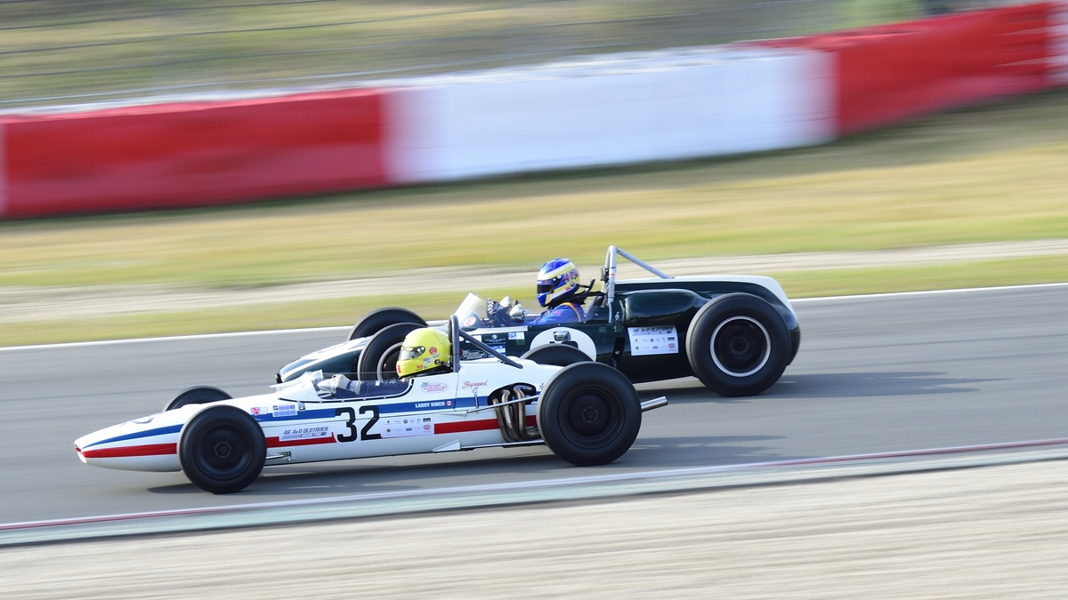 32 Lotus 32 Tasman/ 10 Cooper T53