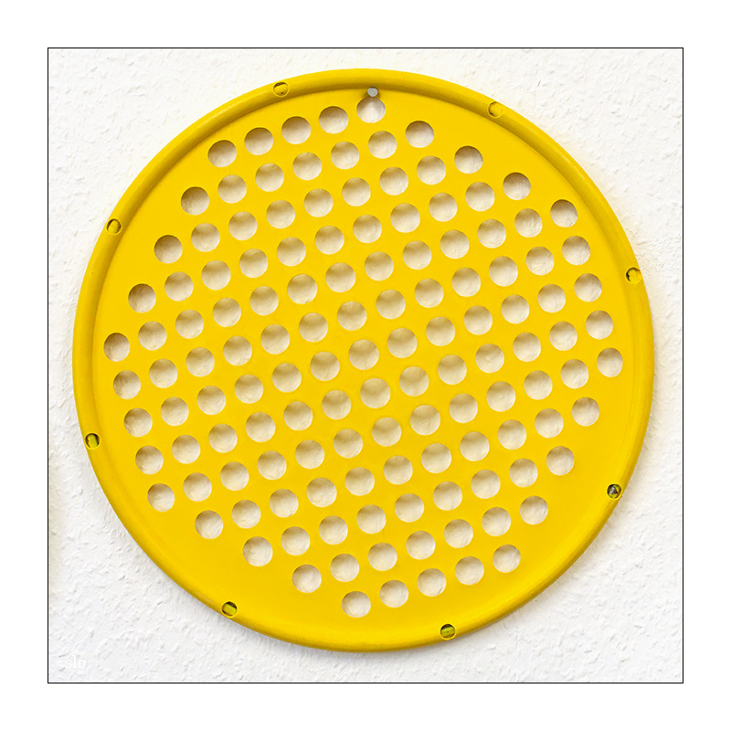 54/365 Elton John – Goodbye Yellow Brick Road © 2026 Sabine Lommatzsch