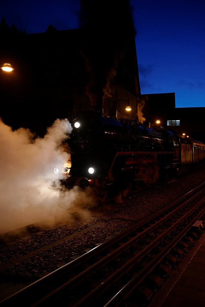 610 014172 27.11.2016 VIBA II 41 1144 1020