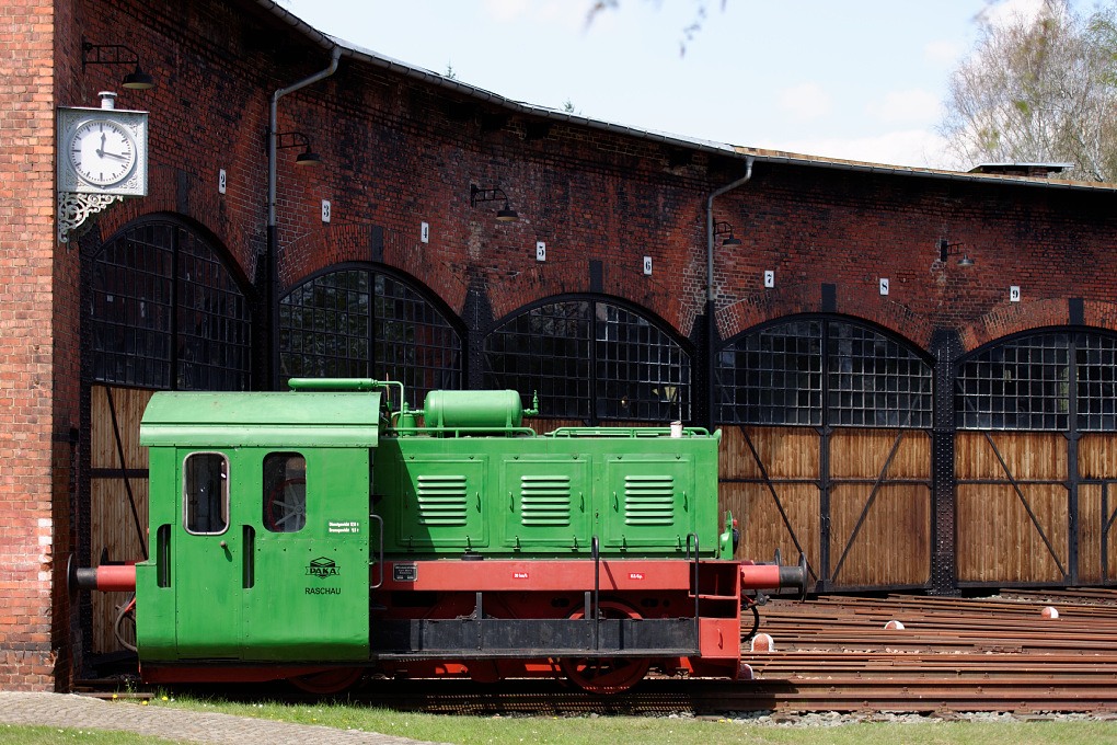 610 015299 VSE Museum 1020