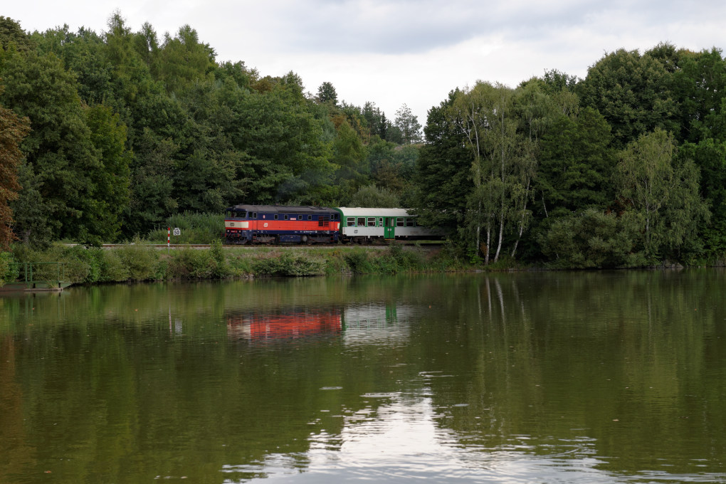 610 4642 Bardotka 749 121 0